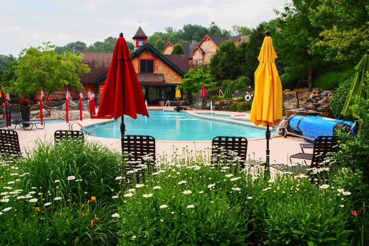 Spacious Condo With View Less Than 1 Mi To Mtn Creek Resort! Vernon Exteriör bild