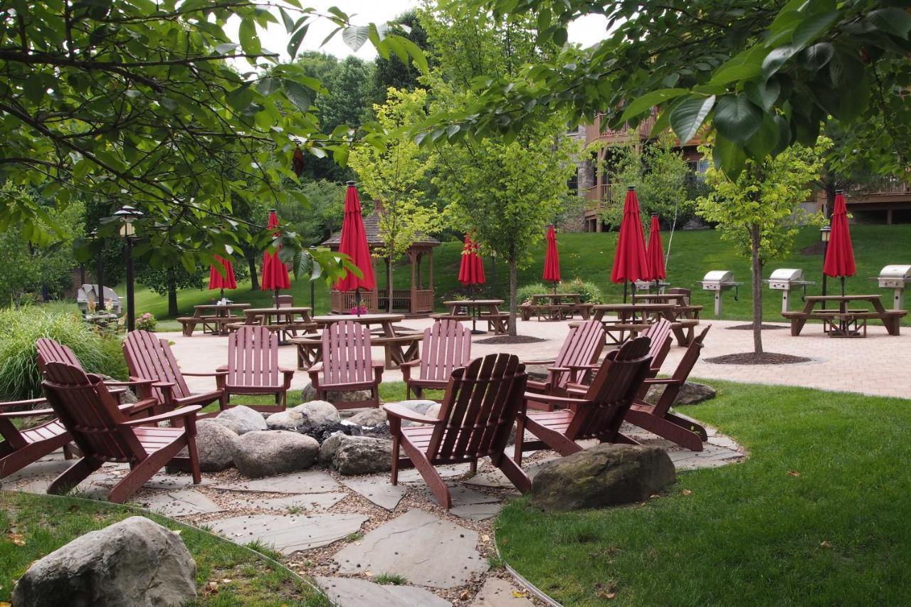 Spacious Condo With View Less Than 1 Mi To Mtn Creek Resort! Vernon Exteriör bild