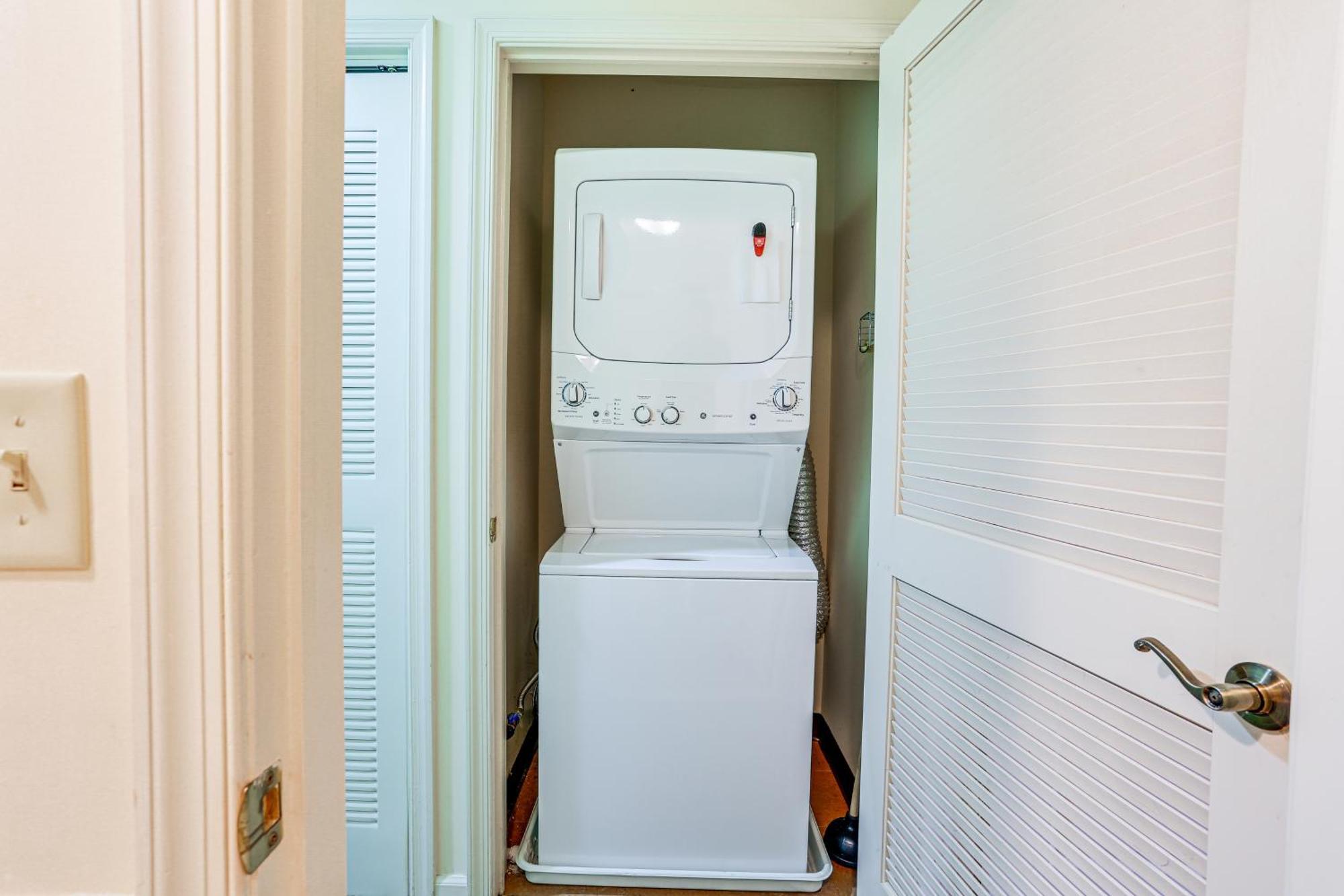 Spacious Condo With View Less Than 1 Mi To Mtn Creek Resort! Vernon Exteriör bild