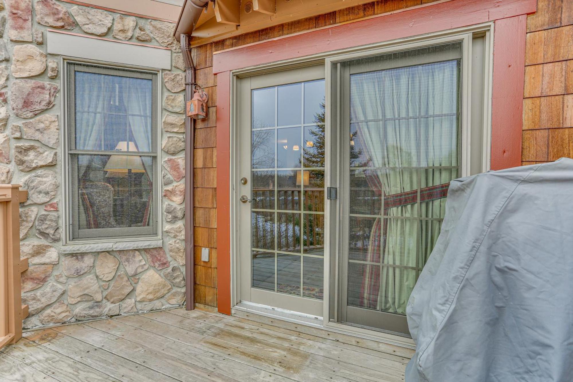 Spacious Condo With View Less Than 1 Mi To Mtn Creek Resort! Vernon Exteriör bild